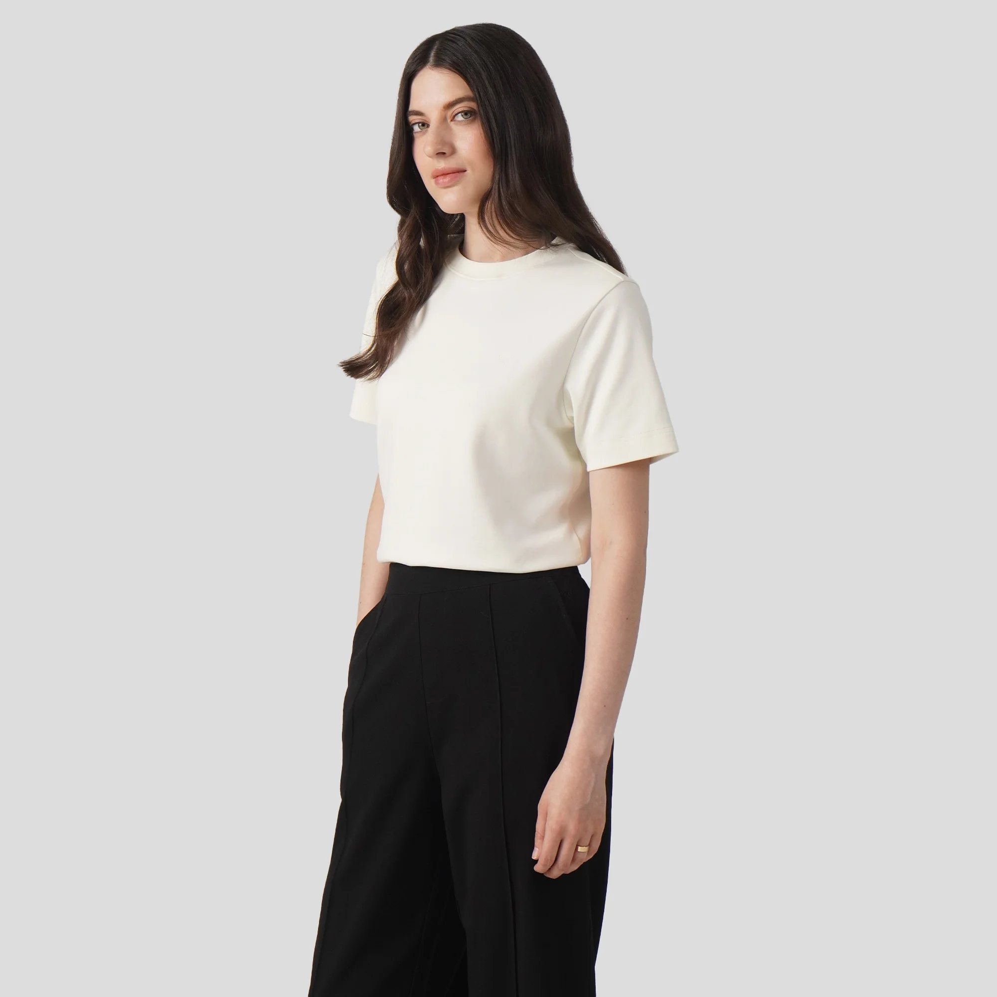 Interlock T-Shirt With Side Slit - Image 5