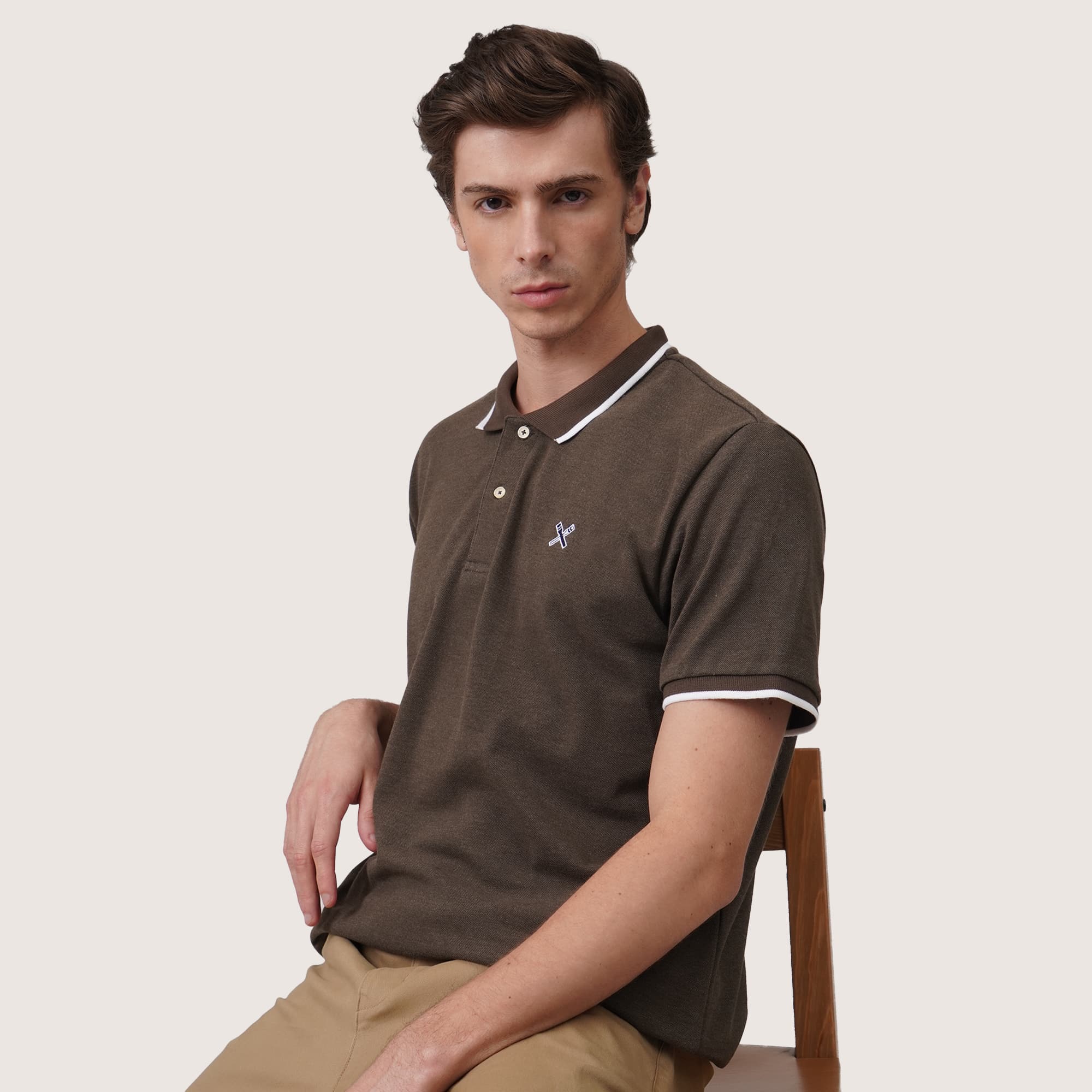Polo Shirt With Contrast Trim - Image 3