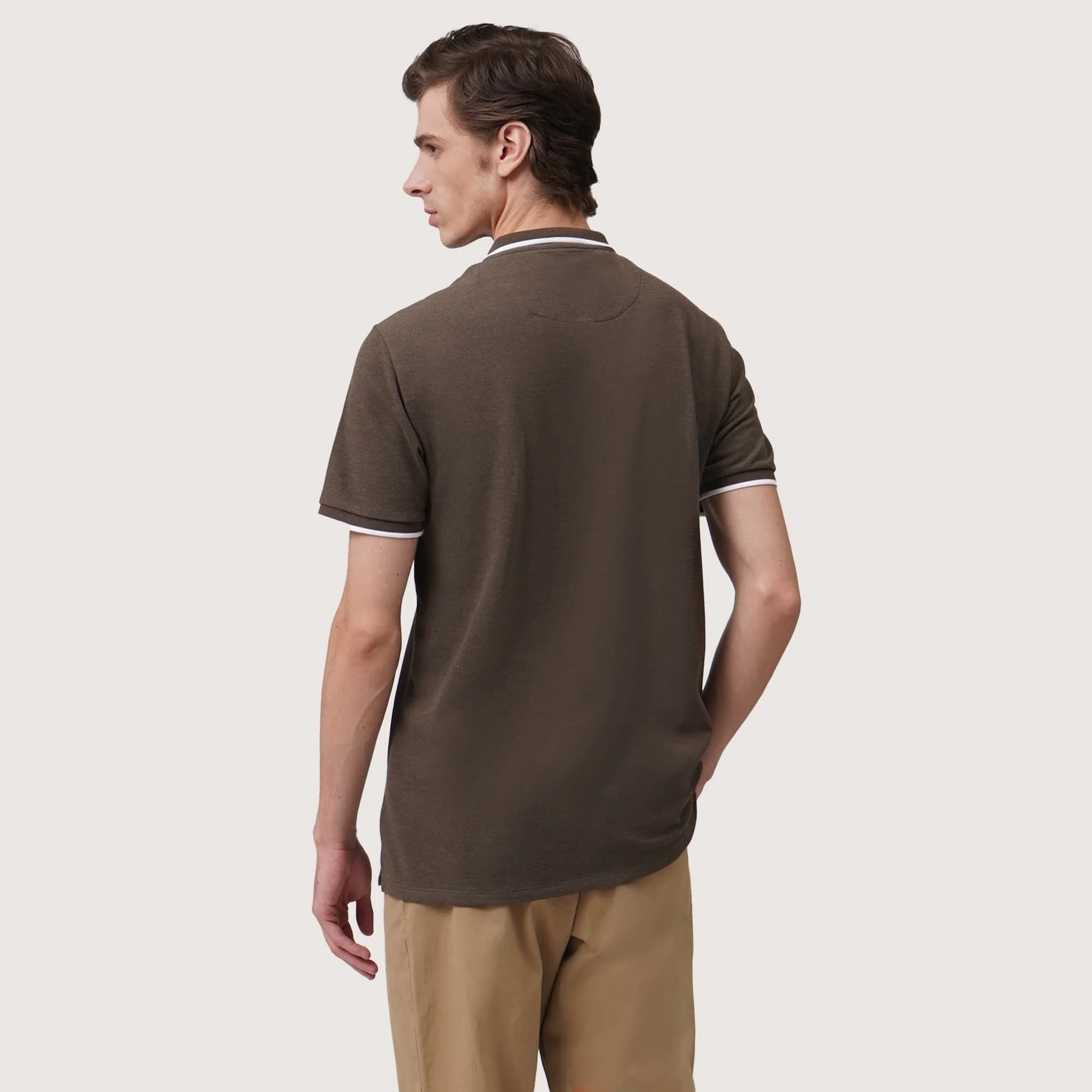 Polo Shirt With Contrast Trim - Image 4